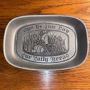 Vintage Wilton Armetale Pewter Bread Tray
